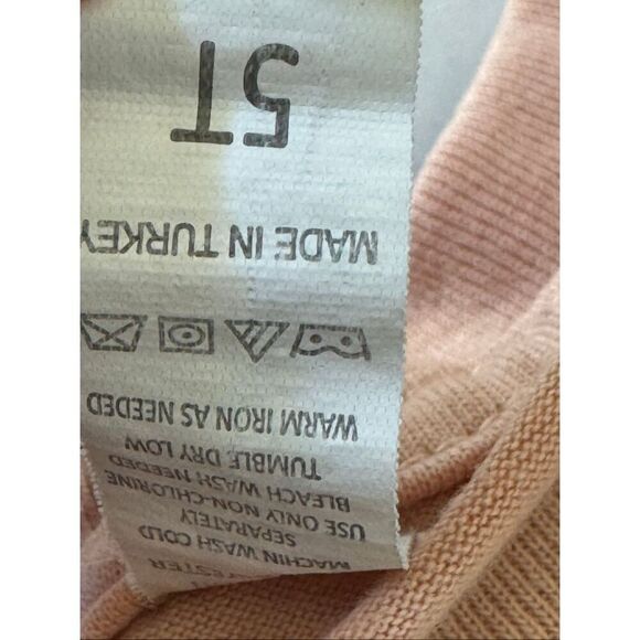 Minion holding teddy bear cute pink girls 5t t-shirt Outlash short sleeve crew n - Picture 3 of 4